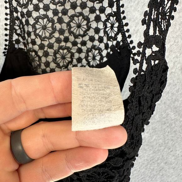 Anabel Connection Top Womens Size XS Black Sheer Lace Embellished Sleeveless - Picture 6 of 10